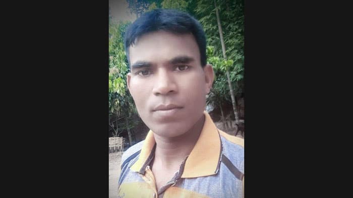 হাতীবান্ধায় শিক্ষকের বিরুদ্ধে ছাত্রীকে যৌন হয়রানীর অভিযোগ