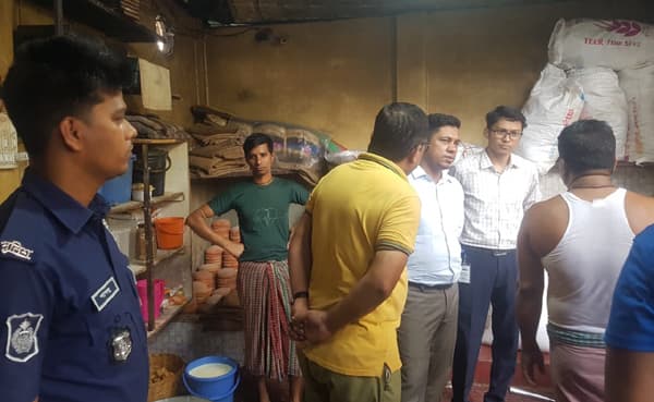 শ্রীমঙ্গলে ভোক্তা অধিদপ্তরের অভিযানে দুটি রেস্টুরেন্টকে জরিমানা