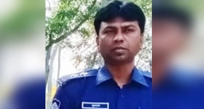 থানায় বিদ্যুৎস্পৃষ্ট হয়ে এসআই নিহত