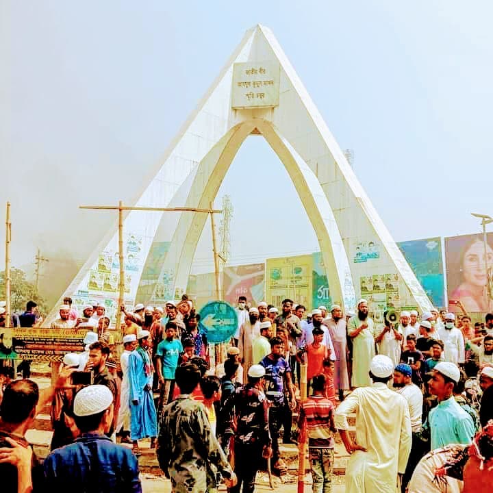 বিশ্বরোড এলাকা রণক্ষেত্র নিহত ২, আহত শতাধিক