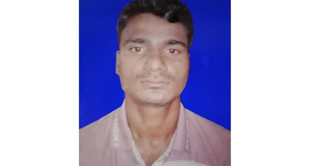 নওগাঁ সীমান্তে নিহত আল আমিনের মরদেহ পরিবারের কাছে হস্তান্তর