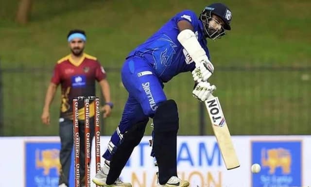পেরেরা গড়লেন ছয় বলে ছয় ছক্কার রেকর্ড