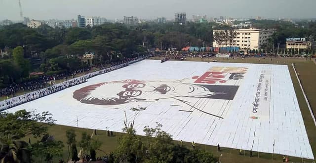 বরিশালে বঙ্গবন্ধুর সর্ববৃহৎ মানব লোগো প্রদর্শনী