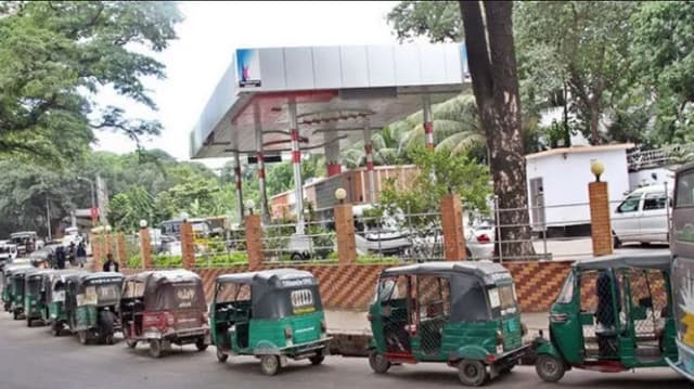 রোজায় বিকেল ৫টা থেকে ৬ ঘণ্টা বন্ধ সিএনজি স্টেশন