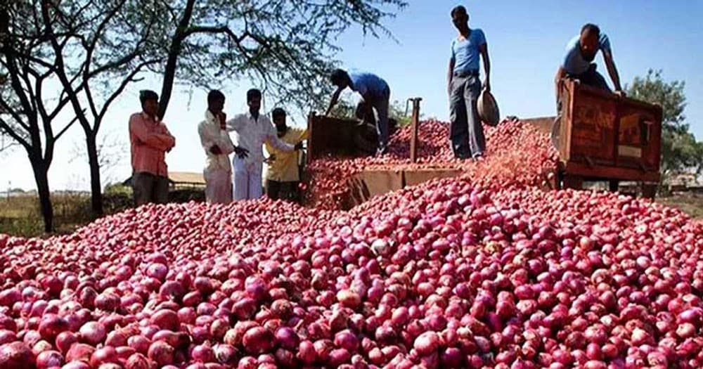 রাতেই ভারত থেকে আসবে পেঁয়াজ