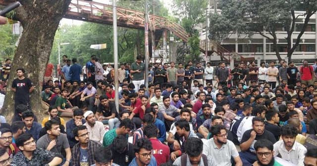 বুয়েটে ঢুকে পড়ল ছাত্রলীগ