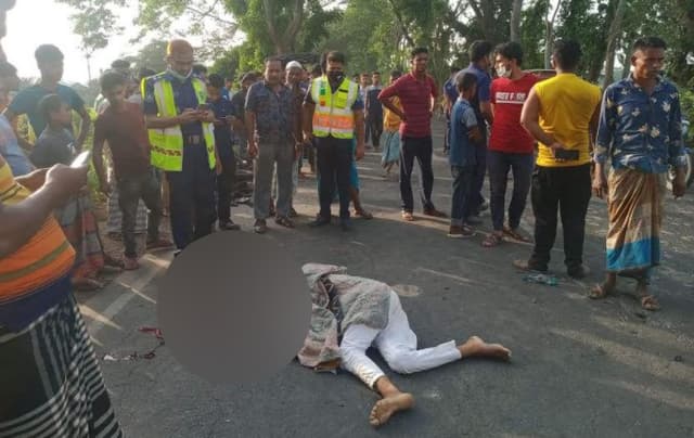 দুই মটোরসাইকেল আরোহী নিহত
