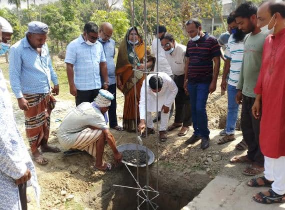 গোপালপুর উচ্চ বিদ্যালয়ের সিমানা প্রাচীর নির্মাণ কাজের উদ্বোধন