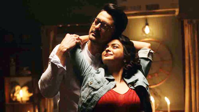 নিশি পার্টিতে এ কি করলেন যিশু-শোলাঙ্কি