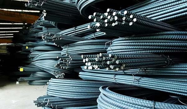 আকরিক লোহার দাম কমলো