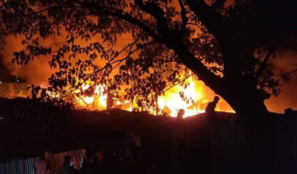 উখিয়া কুতুপালং বাজারে অগ্নিকাণ্ডে ৩ জনের মৃত্যু