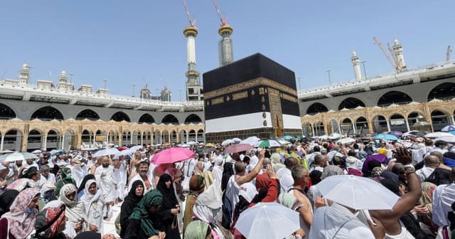 আগামীতে হজের খরচ আরও বাড়বে : ধর্ম মন্ত্রণালয়