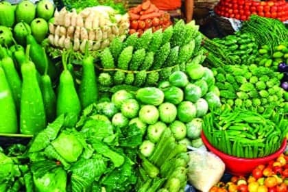 সব জিনিসের দাম বেড়েছে ২০-৫০ টাকা!