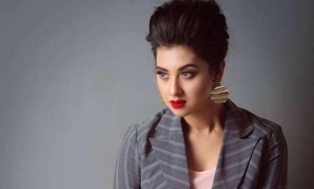 তিন বছর পর আবারো বিজ্ঞাপনে বুবলী