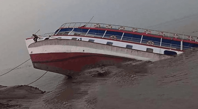 নারায়ণগঞ্জের শীতলক্ষ্যায় অর্ধশতাধিক যাত্রী নিয়ে লঞ্চ ডুবি!