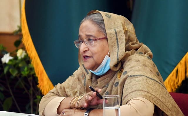 জীবন বাঁচাতে হবে, সচল রাখতে হবে অর্থনীতিও: প্রধানমন্ত্রী