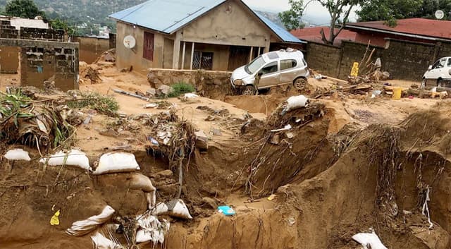 কঙ্গোতে ভূমিধসে অন্তত ২০ জনের মৃত্যু