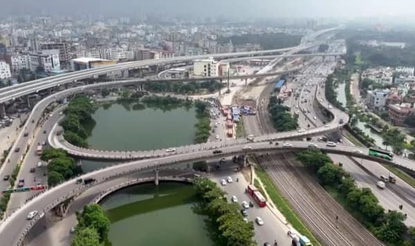 স্বস্তির ঈদযাত্রায় আ.লীগ সরকারের যত উদ্যোগ