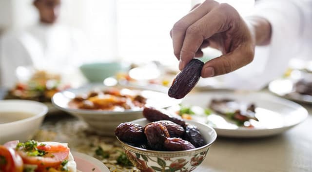 রমজানে ইফতার ও সাহরিতে খেজুরের উপকারিতা