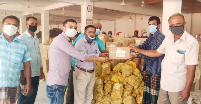 উল্লাপাড়ায় বিএডিস‘র উৎপাদিত আলু বিদেশে রপ্তানী