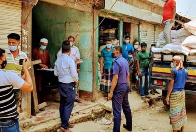 সরাইলে ১৮ দফা কার্যকরে মাঠে প্রশাসন