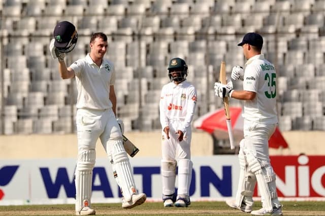 ইনিংস হারের শঙ্কা উড়িয়ে লড়াকু লিড আইরিশদের