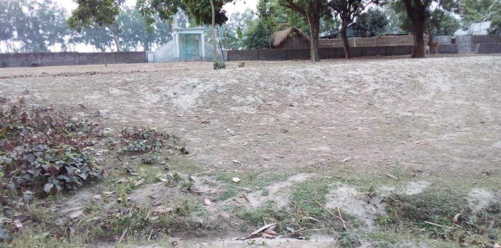 মাটি ভরাট কাজ না করেই বিল উত্তোলনের অভিযোগ