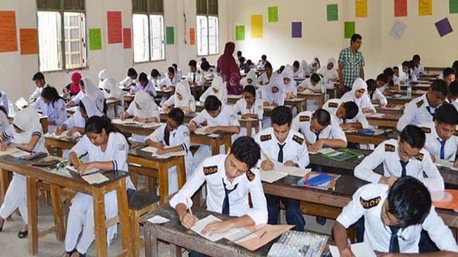 বিলম্ব ফি ছাড়াই মাধ্যমিকের ফরম পূরণ করা যাবে