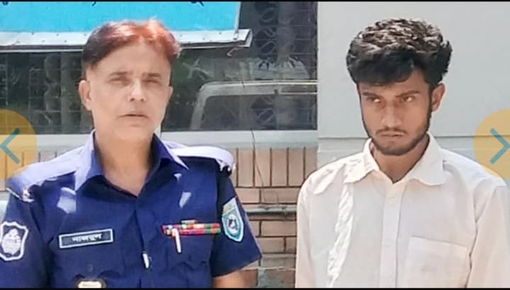 ফুলবাড়ী‌তে মাদক সেবন অপরা‌ধে ৩ মা‌সের সাজা দি‌য়ে‌ছে ভ্রাম‌্যমান আদালত