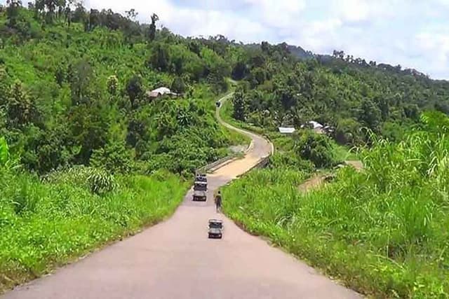 বান্দরবানে সন্ত্রাসীদের দুই গ্রুপের গোলাগুলিতে নিহত ৮