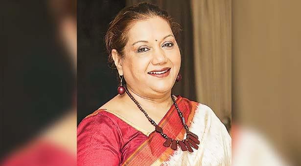 করোনা আক্রান্ত অভিনেত্রী কবরী আইসিইউতে