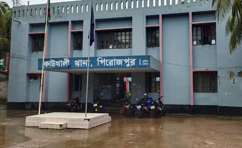 কাউখালীতে ইভটিজিং করার দায়ে অটোচালককে ৬ মাসের কারাদণ্ড