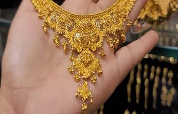 আরেক দফা বাড়ল সোনার দাম, যেদিন থেকে কার্যকর