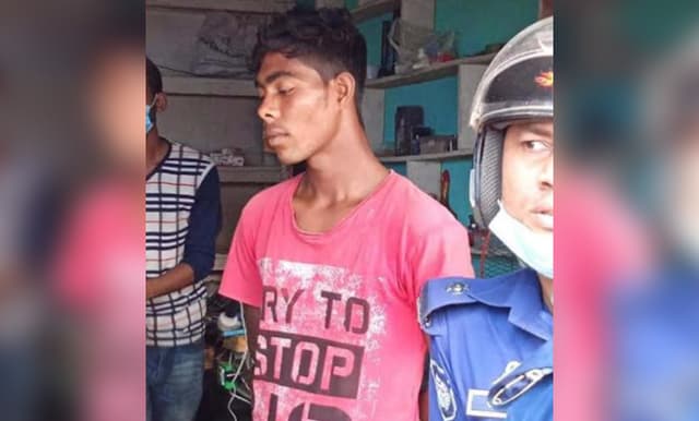 ভাতিজার হাসুয়ার আঘাতে চাচা খুন, আটক ১