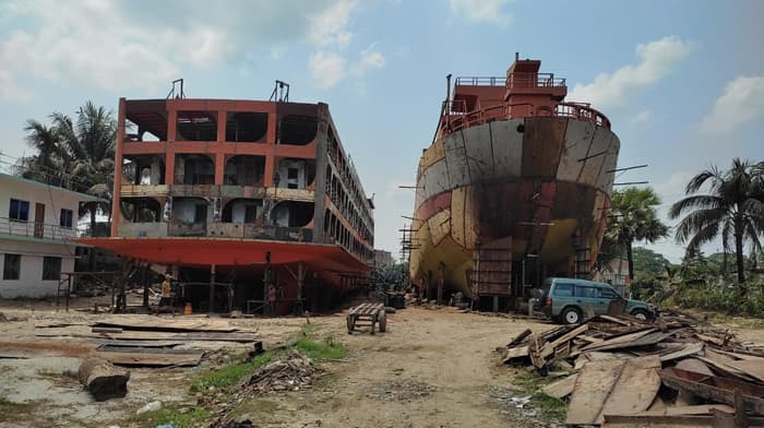 বরিশালে জাহাজ নির্মাণ শিল্পে অপার সম্ভাবনা