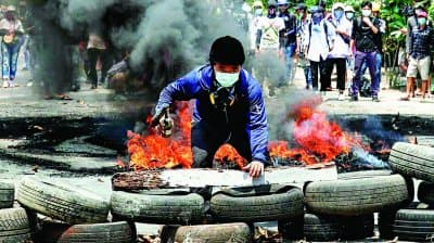 একদিনে ৮২ বিক্ষোভকারীকে হত্যা