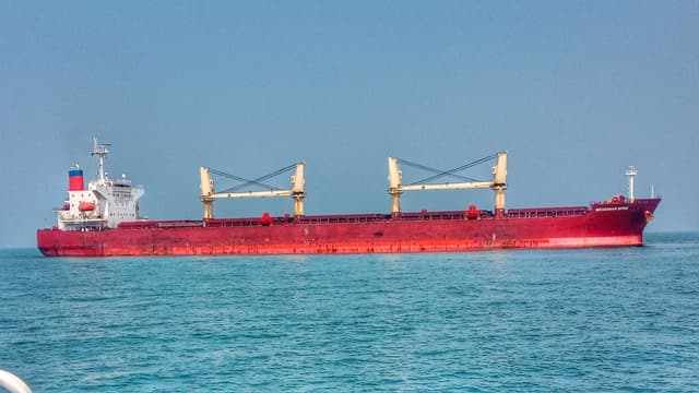 কয়লা আমদানির মাধ্যমে ইতিহাস গড়তে যাচ্ছে পায়রা বন্দর