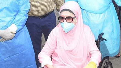 খালেদা জিয়ার জন্য আইসিইউ বুক