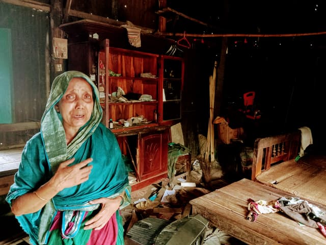 খুনের অভিযুক্ত আসামীর বাড়িতে লুটপাট!
