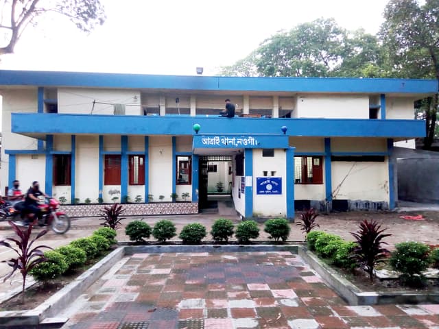 আত্রাইয়ে প্রতিপক্ষের হামলার শিকার ইউপি চেয়ারম্যান