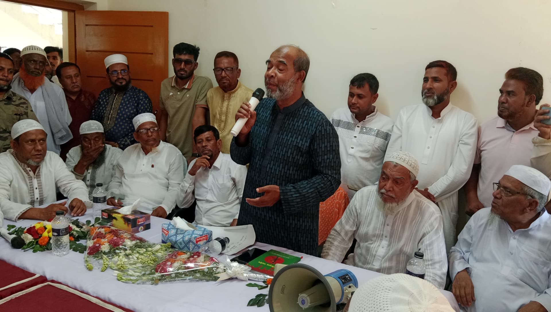 সরাইলে নেতাকর্মীদের নিয়ে এমপির ঈদ পূর্ণমিলনী অনুষ্ঠান