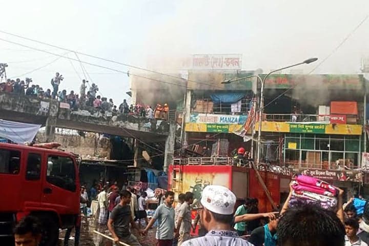 ২০১৬ সালেই ‘ঝুঁকিপূর্ণ’ ঘোষণা করা হয় নিউ সুপার মার্কেট