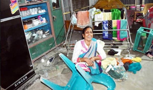তুচ্ছ ঘটনায় ইফতারের পূর্বে বাড়িঘর ভাংচুর