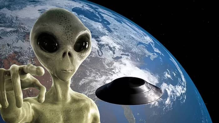 ভিনগ্রহীদের হামলার ভয়ে নাসা বিজ্ঞানীরা !