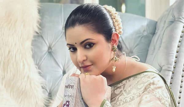 পরীমণিকে আদালতে হাজির হতে সমন জারি