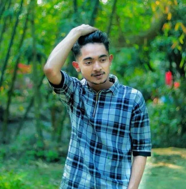 নোয়াখালীতে মেলা নিয়ে বিরোধে মাদরাসা ছাত্রকে ছুরিকাঘাতে হত্যা