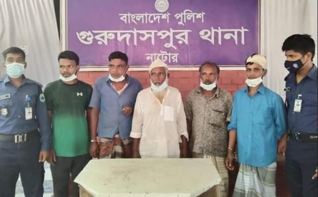 নাটোরে দু্ই পক্ষের সংঘর্ষে আহত-৪, আটক-৫