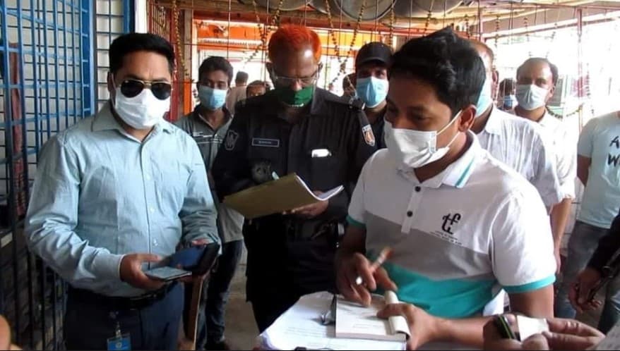 ঝিনাইদহে লকডাউনে ১৬ লক্ষ টাকা জরিমানা