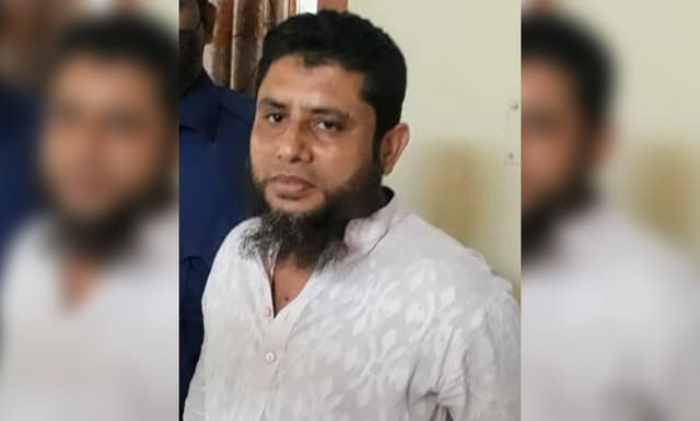 নারী শ্রমিককে ধর্ষণ চেষ্টার অভিযোগ