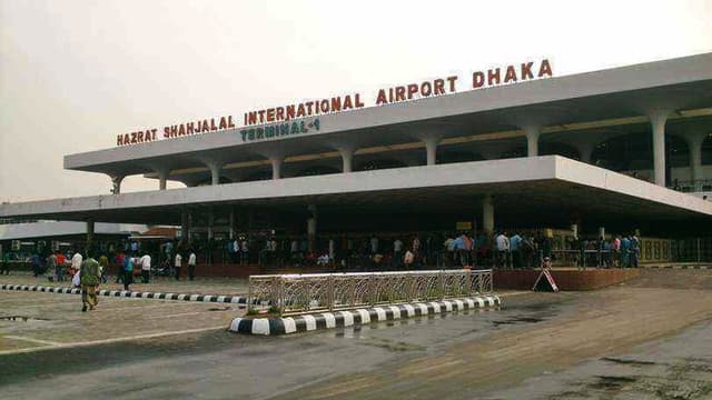 চিকিৎসকের ব্যাগ থেকে গুলি উদ্ধার